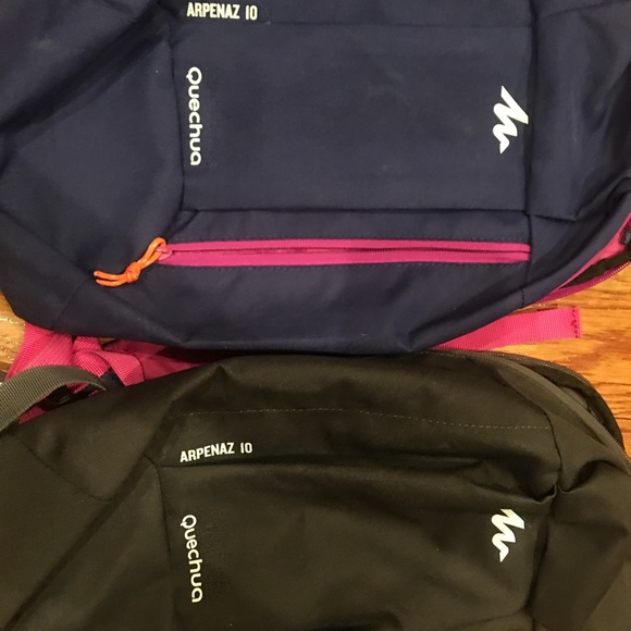 2 hiking lightweight backpacks-small 10L - Picture 2 of 6